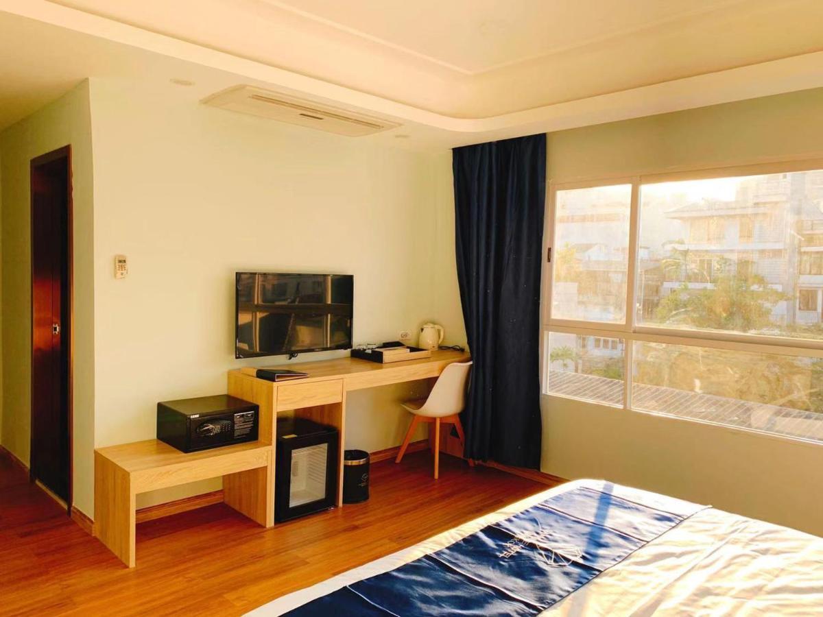Sapphire hotel Silom Bangkok 蓝宝石曼谷酒店 外观 照片 A room at the hotel