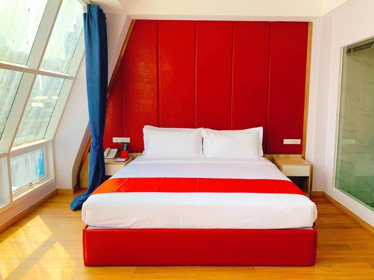 Sapphire hotel Silom Bangkok 蓝宝石曼谷酒店 外观 照片